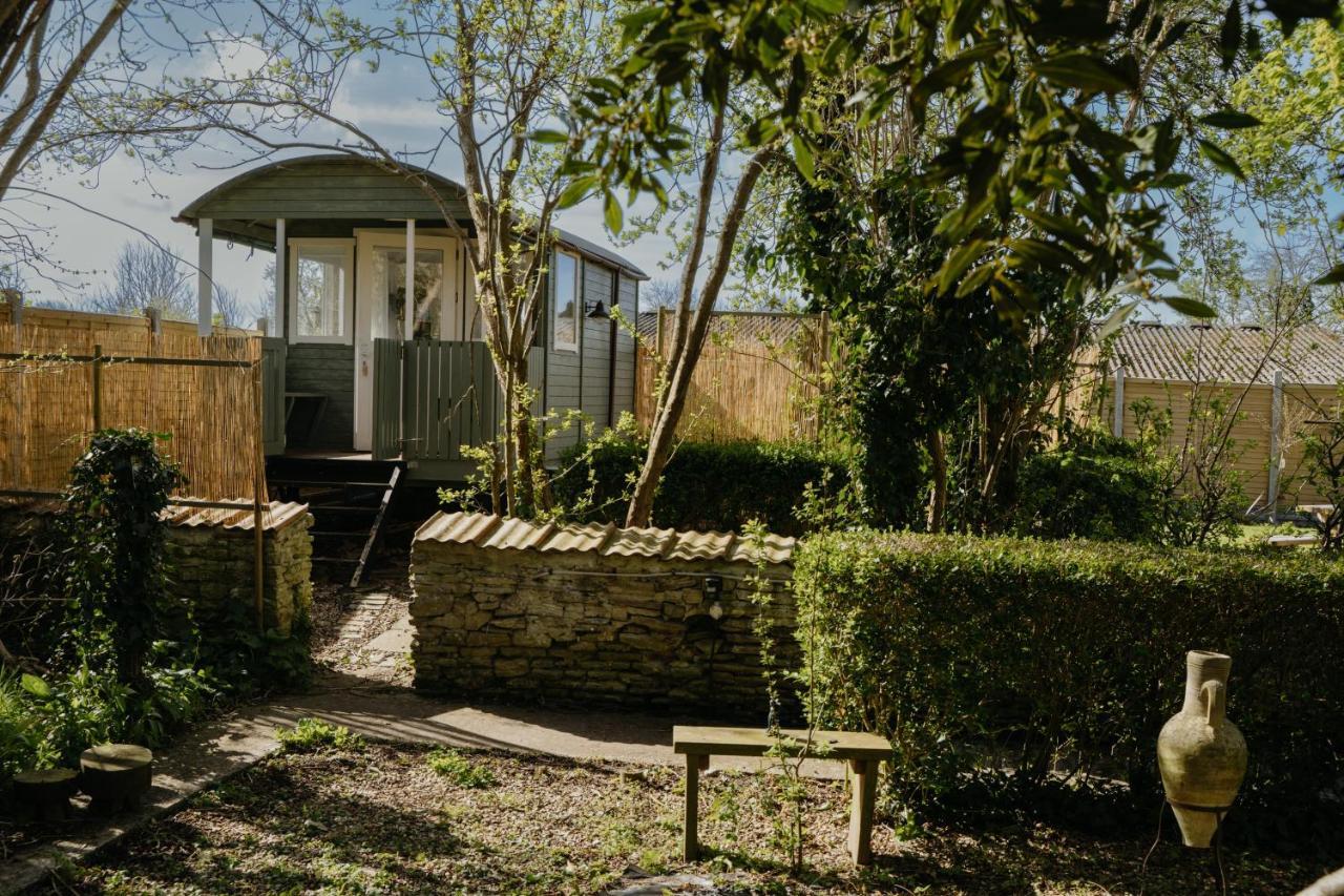 Little England Retreats - Cottage, Yurt And Shepherd Huts Othery Luaran gambar