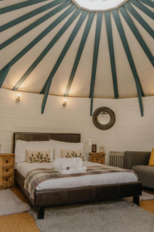 Little England Retreats - Cottage, Yurt And Shepherd Huts Othery Luaran gambar