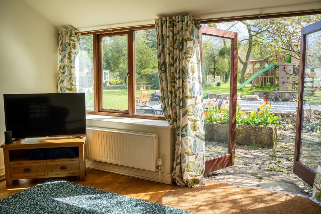 Little England Retreats - Cottage, Yurt And Shepherd Huts Othery Luaran gambar
